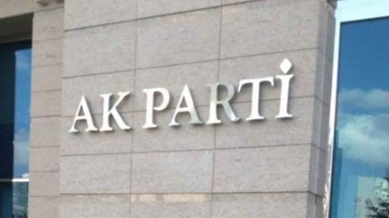Foto - Ankara çalkalanıyor: 4 isim AK Parti'ye katılıyor, parti rozetini takmalarına saatler kaldı