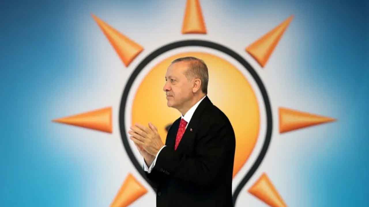 Foto - Ankara çalkalanıyor: 4 isim AK Parti'ye katılıyor, parti rozetini takmalarına saatler kaldı