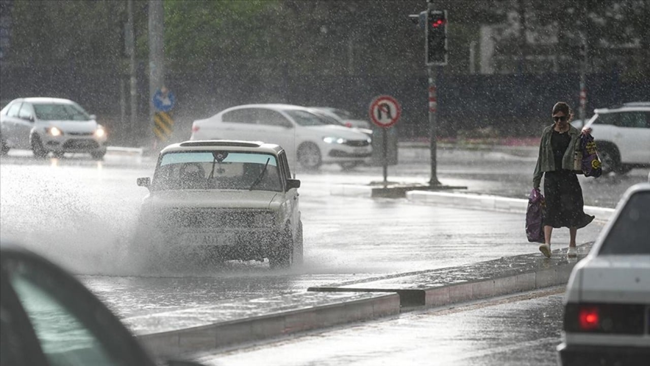 Foto - Ankara için kuvvetli rüzgâr ve fırtına uyarısı