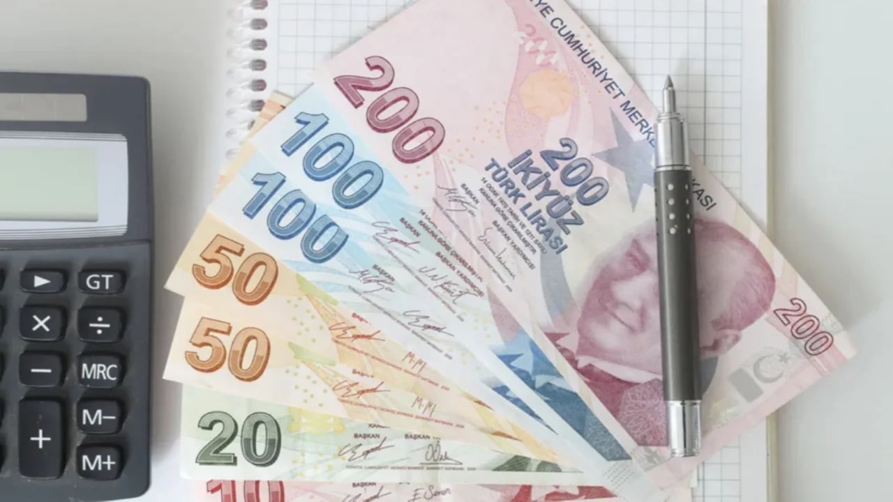 Ankara kulislerinden sızdı! İşte emekli ve memura yapılacak zam oranı