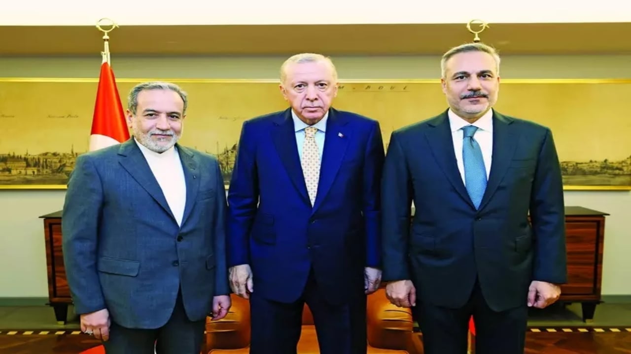 Foto - Ankara küresel barışın anahtarı oldu! Başı sıkışan ülke, arabuluculuk için Türkiye’nin kapısını çaldı: Liste uzayıp gidiyor