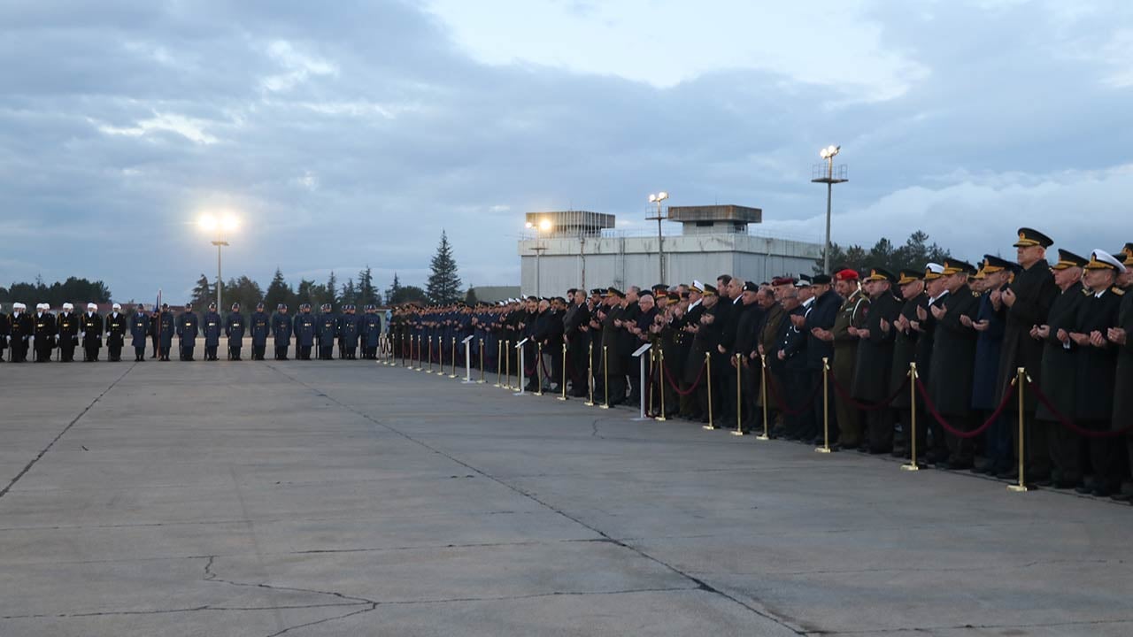 Foto - Ankara'da düşen uçakta vefat etmişlerdi... Libya askeri heyeti ülkelerine götürüldü