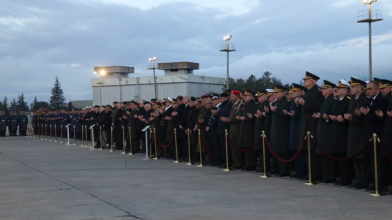 Foto - Ankara'da düşen uçakta vefat etmişlerdi... Libya askeri heyeti ülkelerine götürüldü