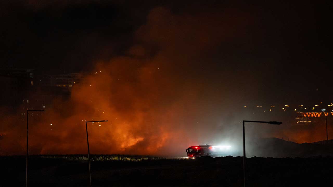 Foto - Ankara'da geceyi alevler aydınlattı