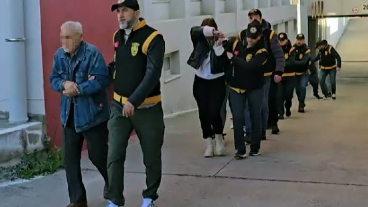 Foto - Ankara'da spa ve masaj salonlarına fuhuş operasyonu: 10 şüpheli gözaltında