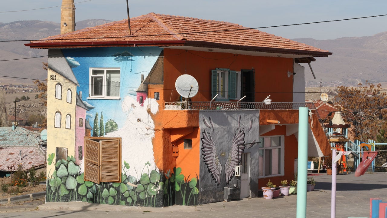 Foto - Ankara’da yeni kaçış rotası: Renkli Köy turist akınına uğruyor