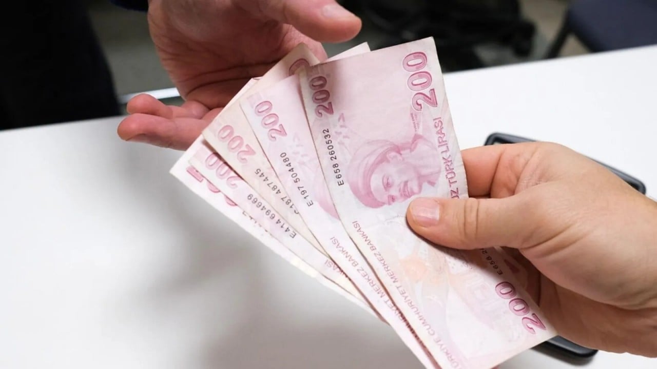 Foto - 'Ankara'dan bilgi aldım' diyen Sinan Burhan yeni asgari ücreti açıkladı