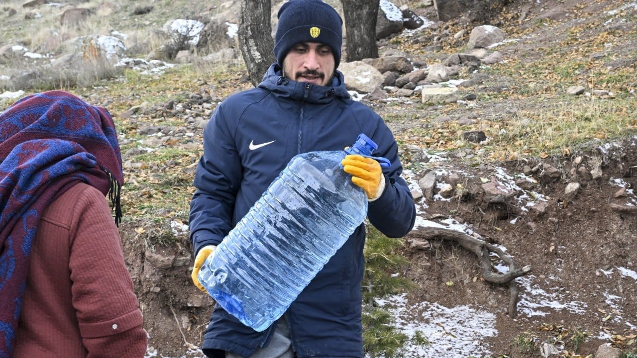 Foto - Ankara'nın 5 ilçesinde su kesintisi yapılacak: Ankara Büyükşehir Belediyesi kara kışta vatandaşı perişan etti