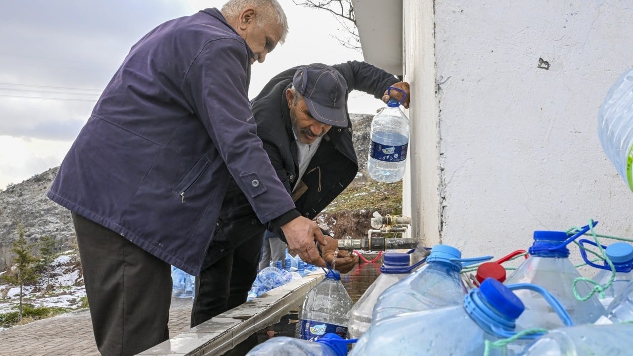 Foto - Ankara'nın 5 ilçesinde su kesintisi yapılacak: Ankara Büyükşehir Belediyesi kara kışta vatandaşı perişan etti