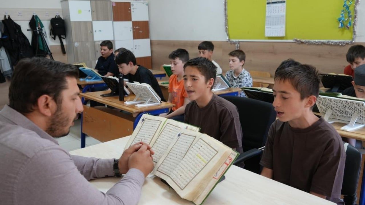 Foto - Anne hafız baba öğretmen 13 yaşındaki ikizler birlikte hafız oldu