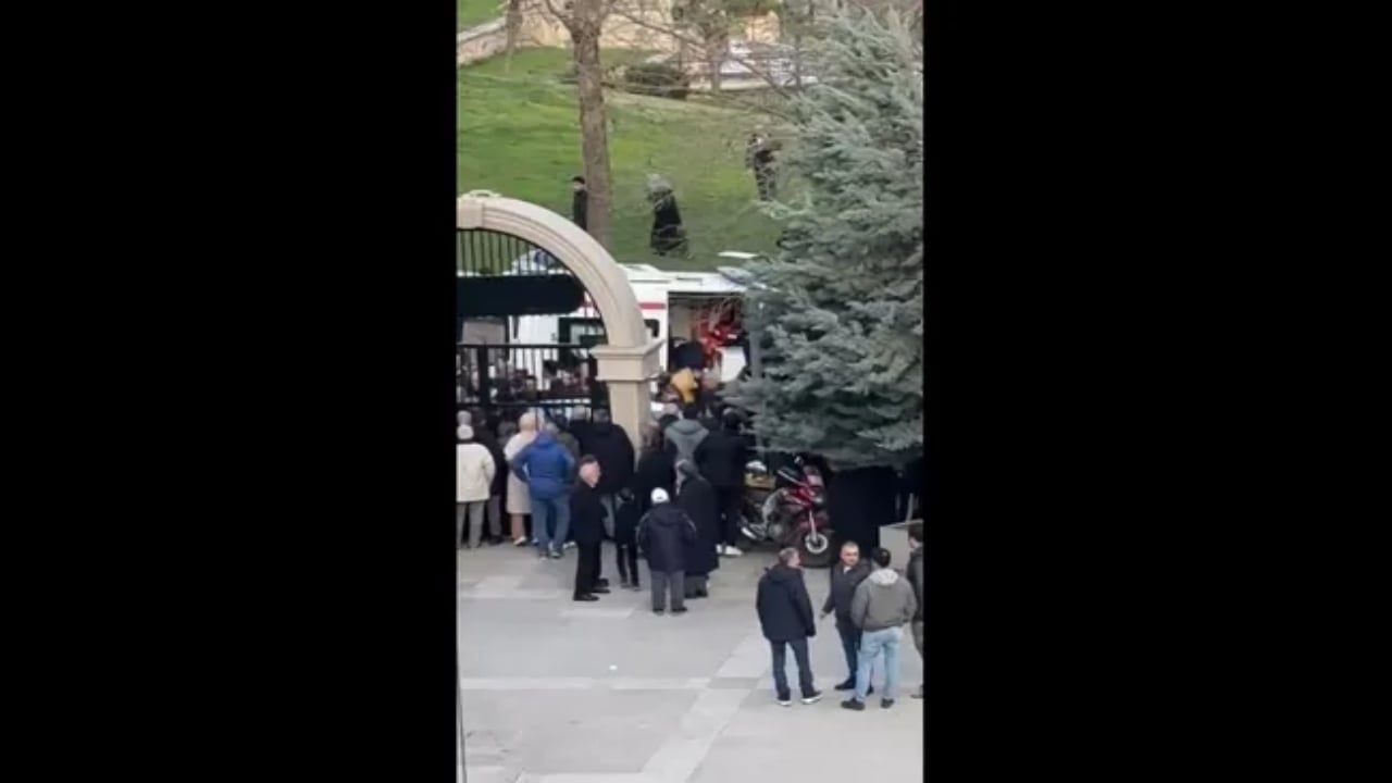 Foto - Annesinin cenazesinde kardeşini öldüren abiden kan donduran çıkış: Mermi hep ağzında gezerim 