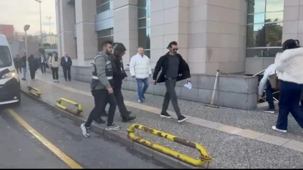 Foto - Annesinin cenazesinde kardeşini öldüren abiden kan donduran çıkış: Mermi hep ağzında gezerim 