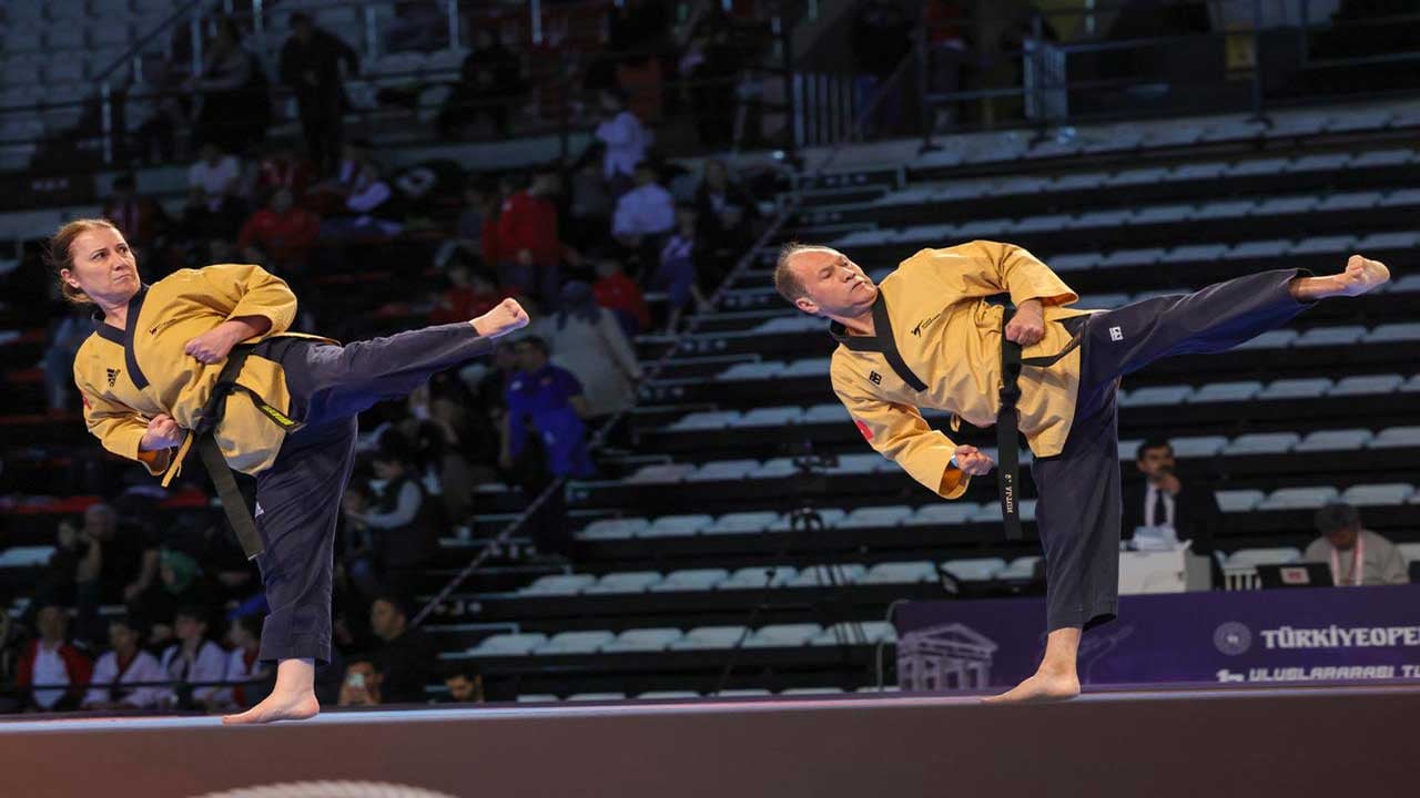 Antalya'da ay yıldız rüzgarı! Milli sporcularımız 116 madalya ile gövde gösterisi yaptı!