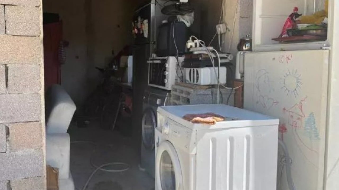 Foto - Antalya'da bir garip olay: Evleri olmadan ev sahibi oldular!