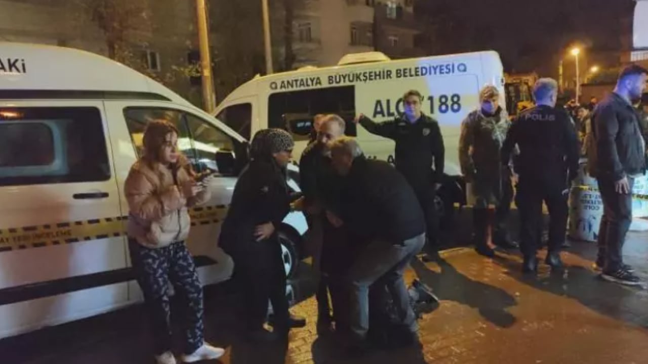 Foto - Antalya'da markette vahşet: Cesedi teşhis ederken fenalaştı!