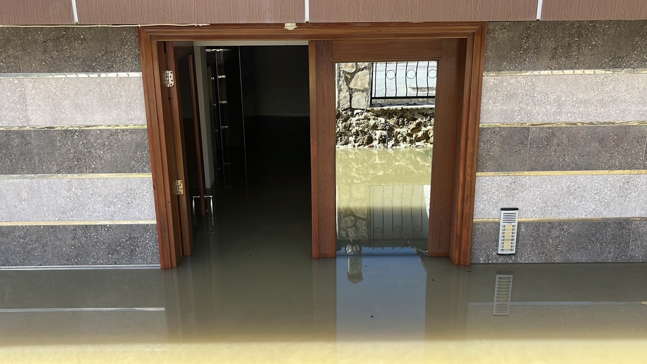 Foto - Antalya'da nehirler taştı sahil şeridi göle döndü! Serik ve Alanya'da sel felaketi: İşletmeler yerle bir oldu