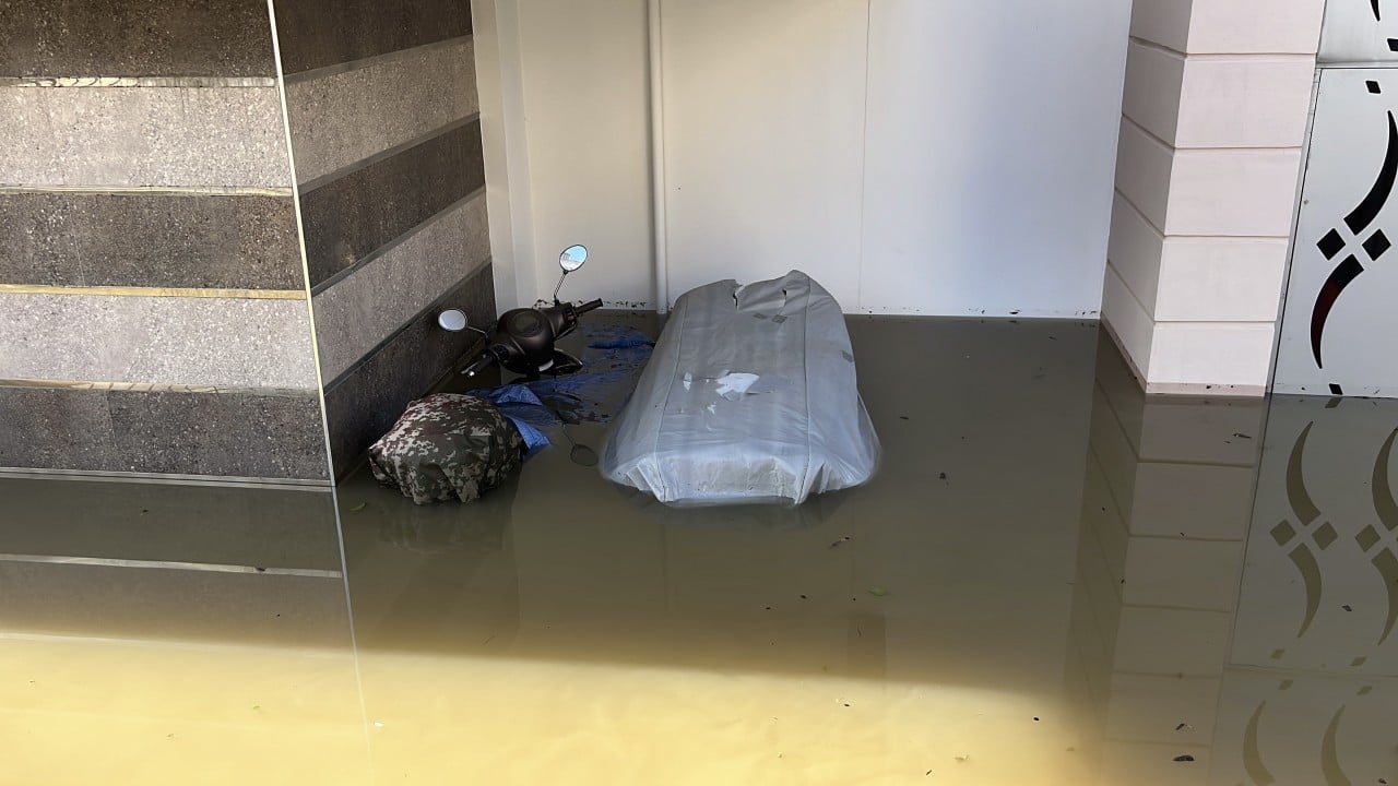 Foto - Antalya'da nehirler taştı sahil şeridi göle döndü! Serik ve Alanya'da sel felaketi: İşletmeler yerle bir oldu