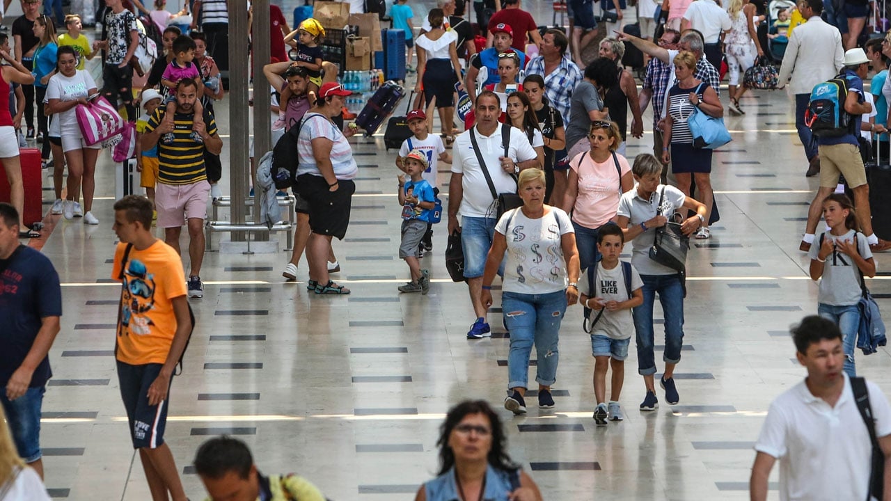 Foto - Antalya’nın turist haritası değişti! Hangi ülkeler zirvede?