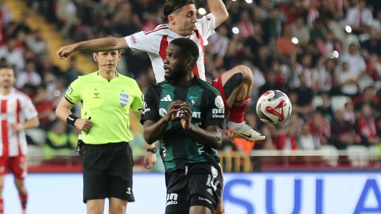 Antalyaspor, 11 yıl sonra Süper Lige veda etti...