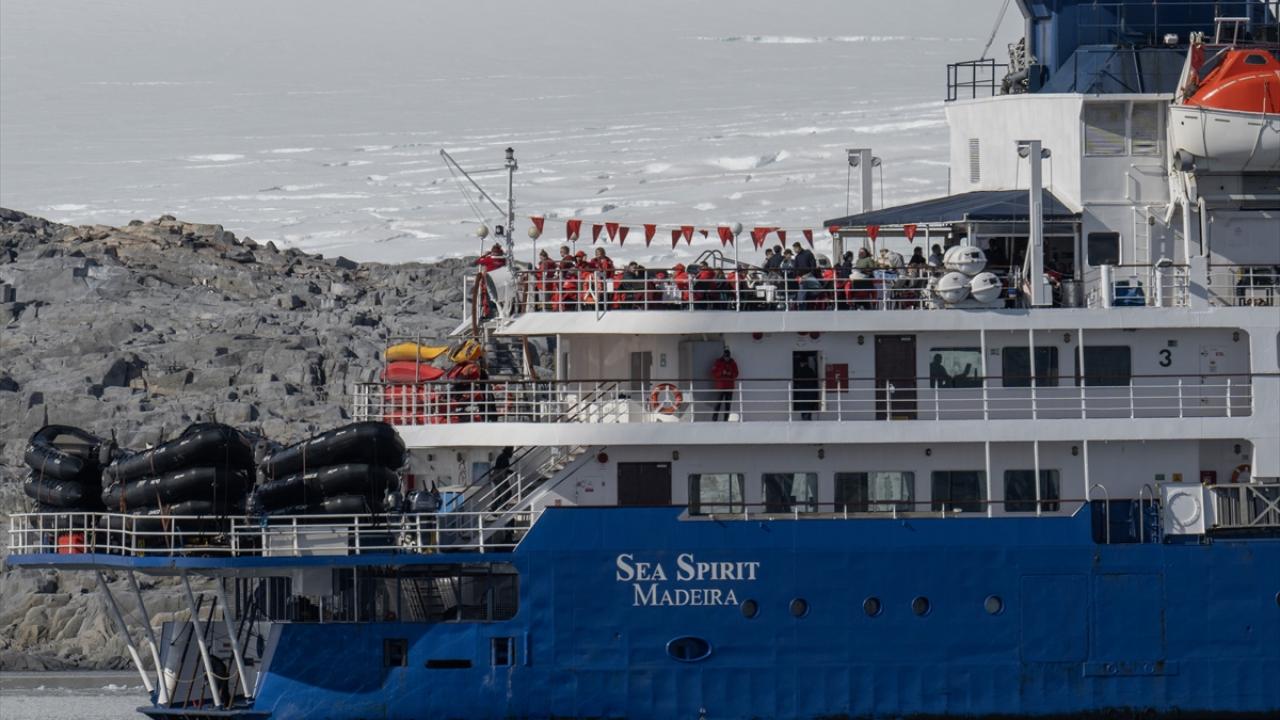 Foto - Antarktika’da bulunan Türk bilim insanları izlenimlerini anlattılar