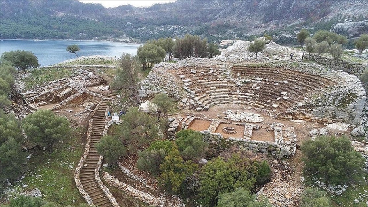 Antik kentteki kazı çalışmasından şaşırtıcı buluş! 2 bin 200 yıllık kira sözleşmesi çıktı