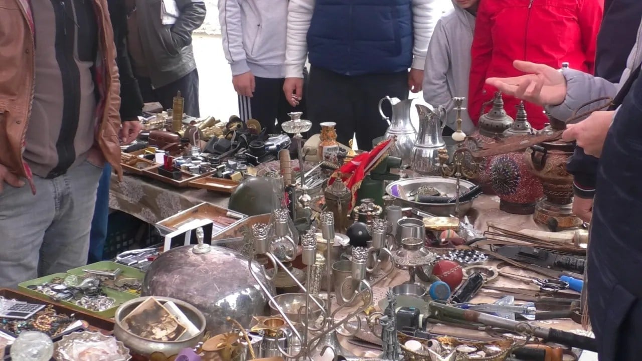 Foto - Antika tutkunlarına uyarı İşlenmemiş her eski eşya antika değildir