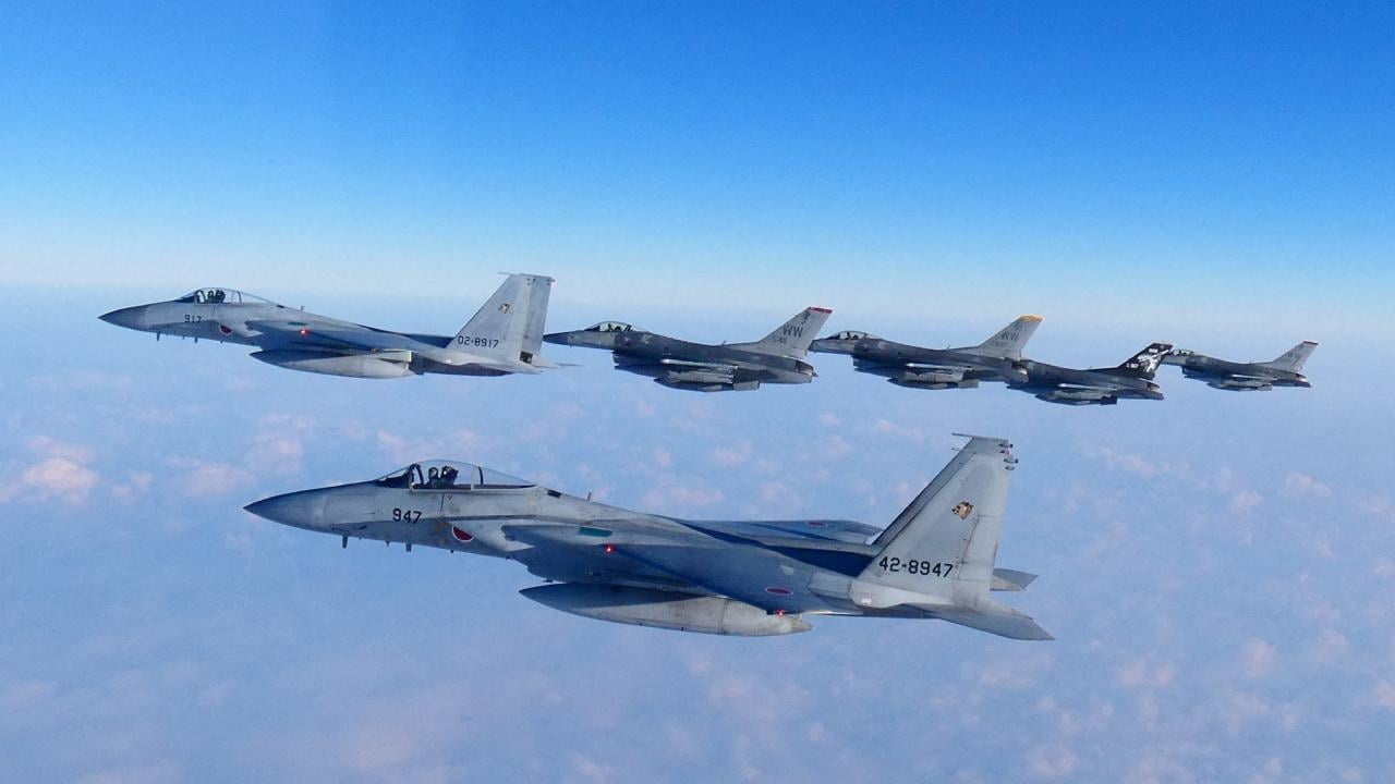 Foto - Apar topar F-16 alarmı verildi! O ülkeye karşı "görünmez" eğitim üsleri kurulacak