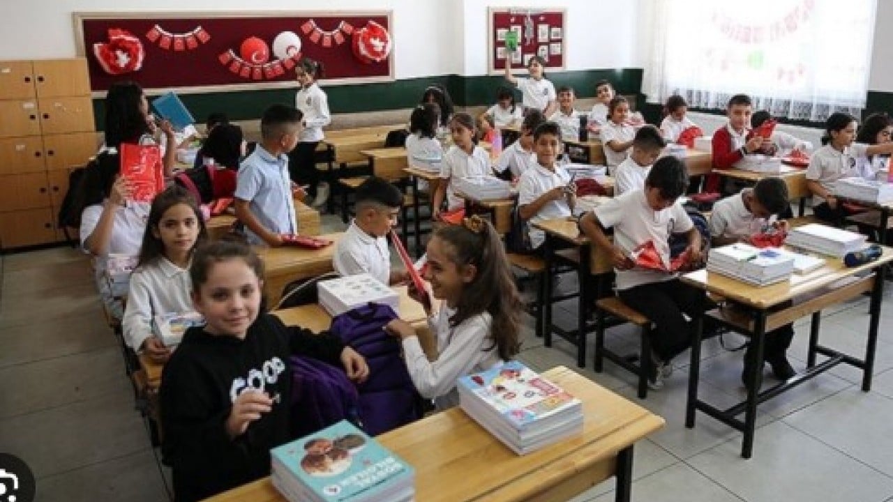 Foto - Ara tatile sayılı günler kaldı! Bakan Tekinden öğrencilere mesaj!