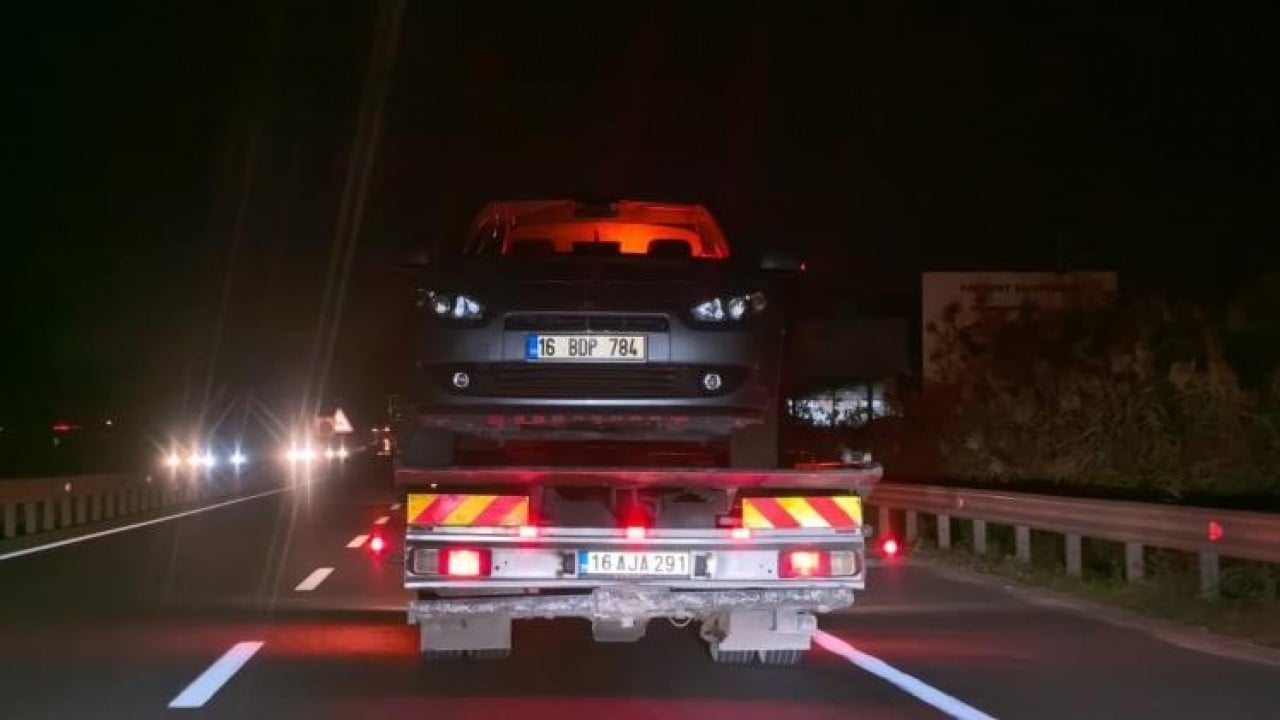 Foto - Arabadan indi ve sıkmaya başladı! Kaldırımda kanlı infaz