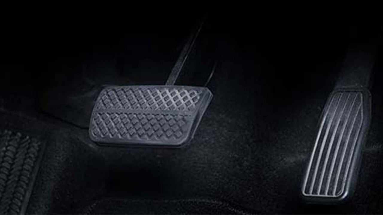 Foto - Arabanızın frenleri aniden tutmazsa... İşte hayatta kalma yöntemi!