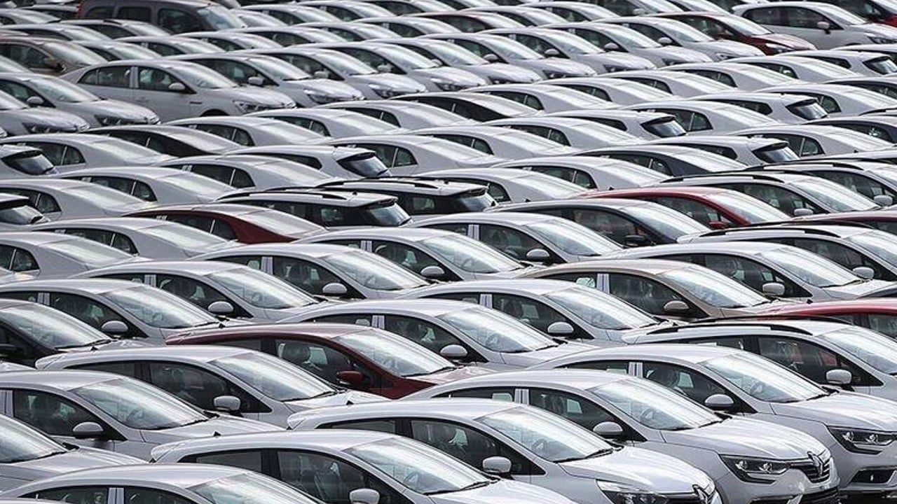 Foto - Araç almak isteyenler dikkat! İkinci el otomobilde yeni kriz! İşte perde arkası!