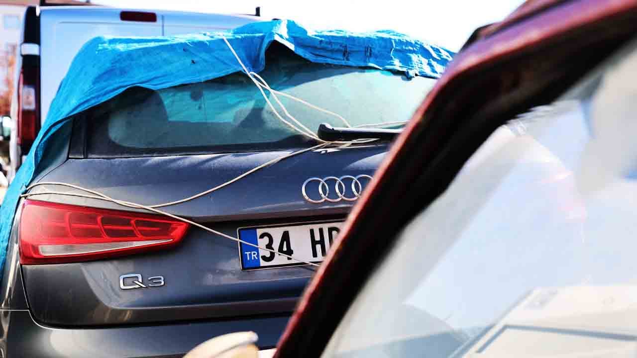 Foto - Araçların içinde ot yeşermeye başladı: Milli servet yosun tuttu