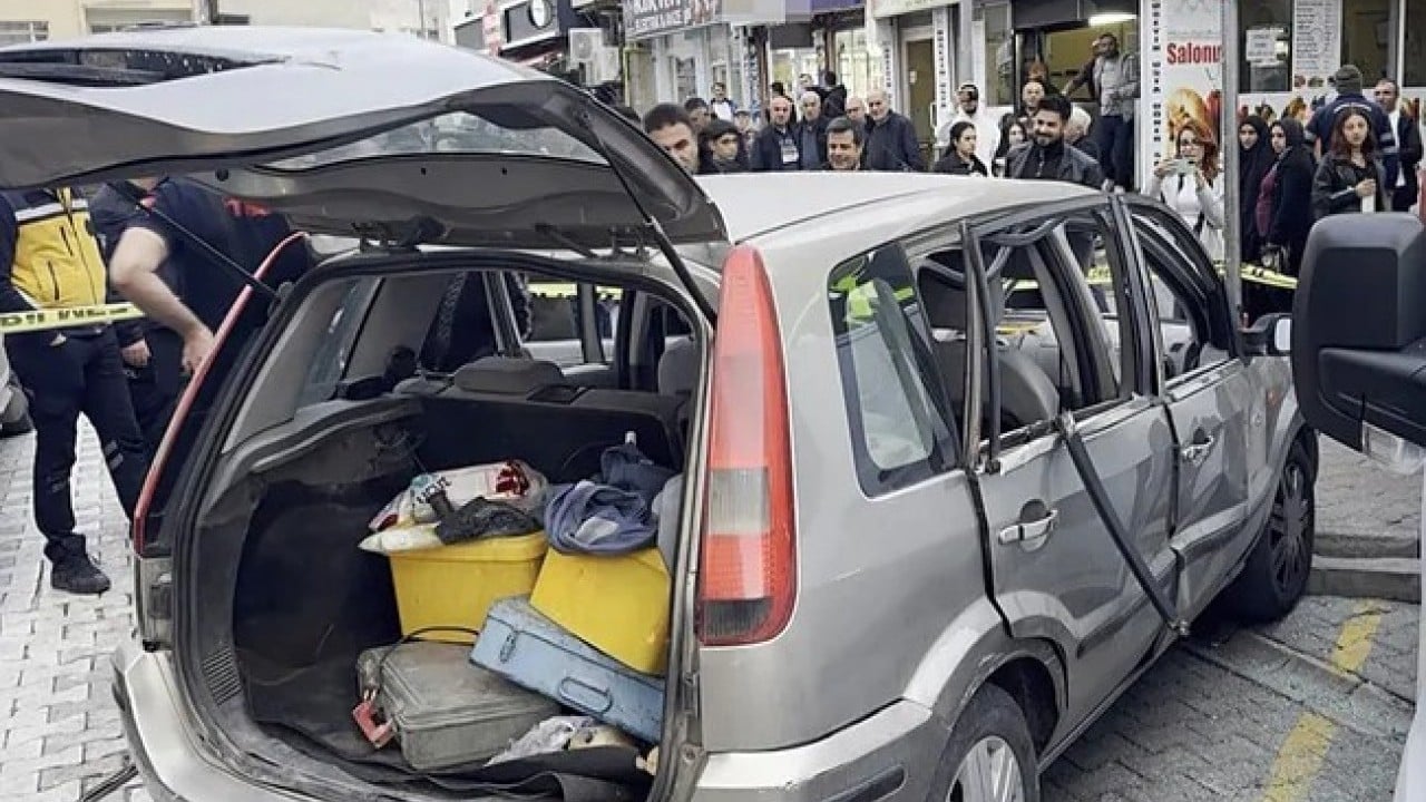 Foto - Araçta piknik tüpü faciaya yol açtı! Bomba gibi patladı!