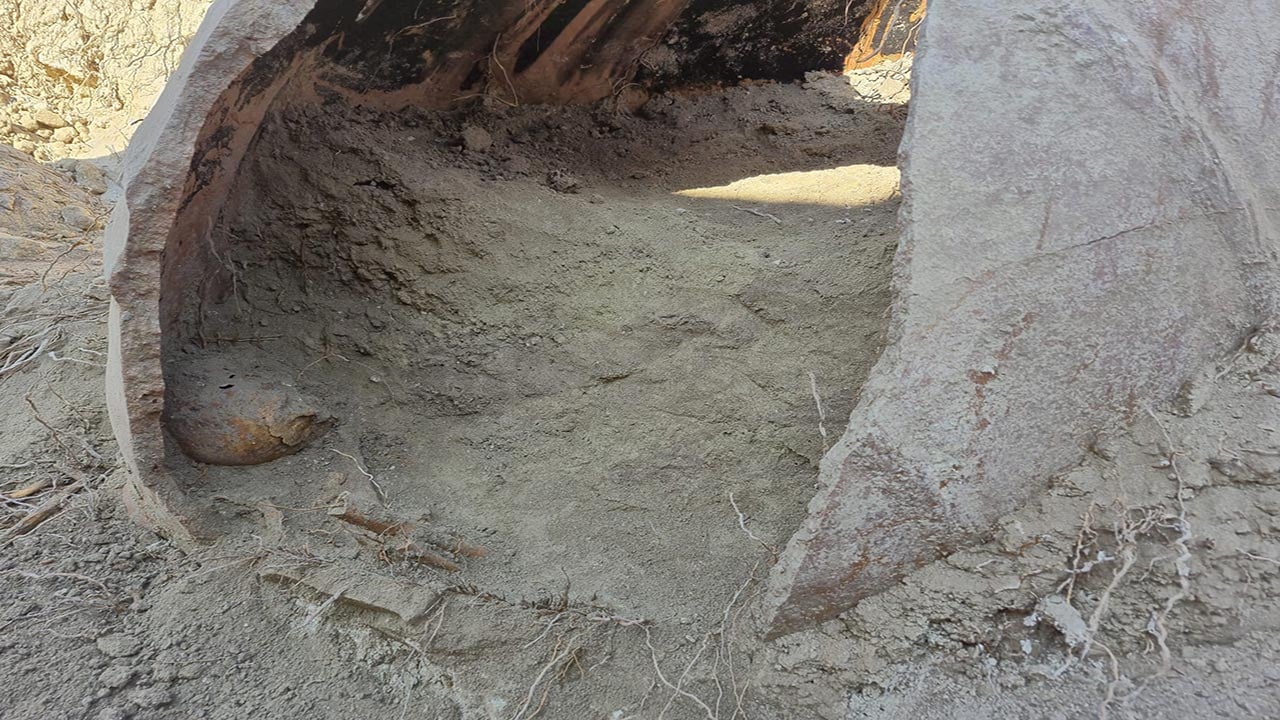 Foto - Arazideki çukurda şok detay ortaya çıktı! Bulunan kemikler tüyler ürpertti