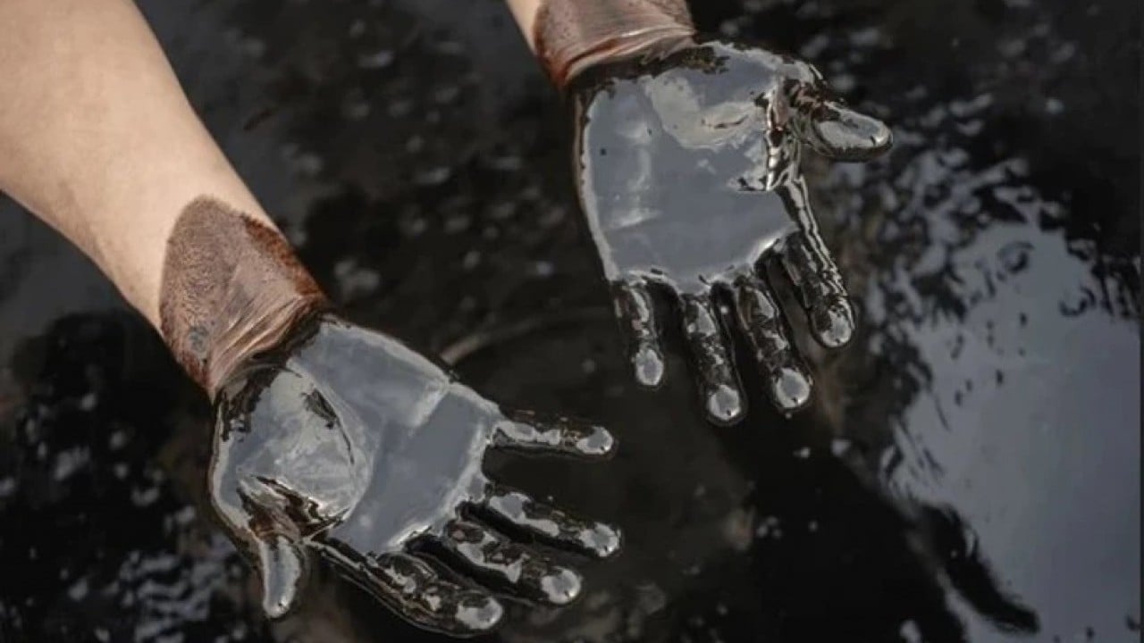 Foto - Arazisinde su ararken petrol buldu: Hayatı zindana döndü
