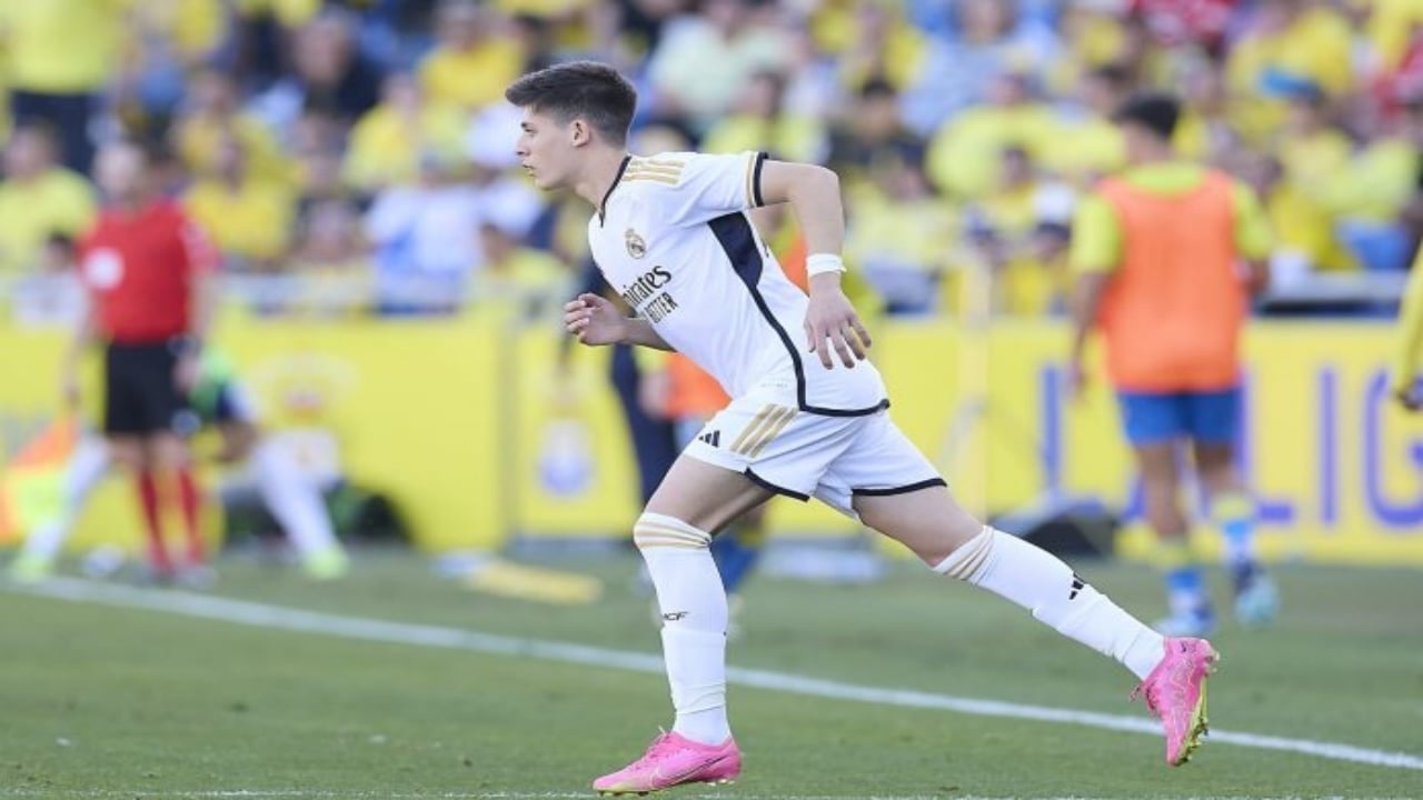 Foto - Arda Güler’e çok ama çok büyük ayıp! Yapan da Türk çıktı