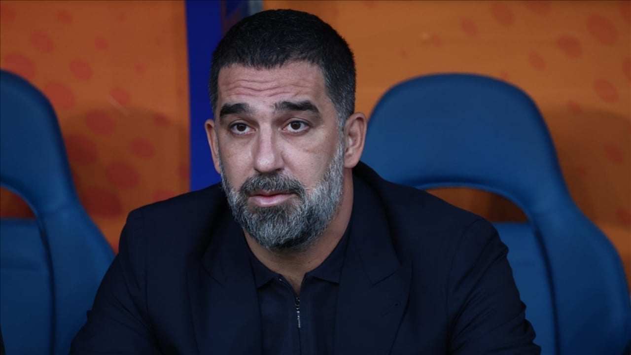 Foto - Arda Turan resmen açıkladı! İşte yeni sezonda çalıştıracağı takım