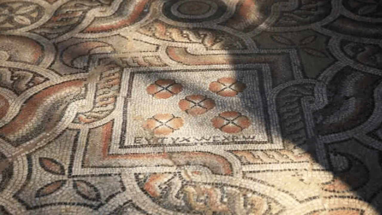 Foto - Arkeologları bile gülümseten keşif: 3 bin yıllık mozaikte bakın ne yazıyor!