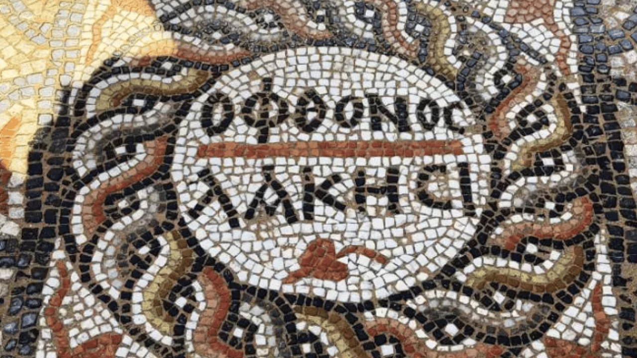 Foto - Arkeologları bile gülümseten keşif: 3 bin yıllık mozaikte bakın ne yazıyor!