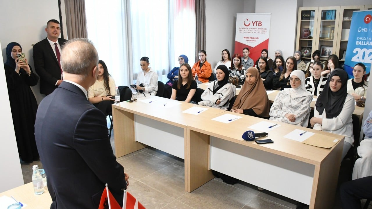 Foto - Arnavutluk'ta 'Balkan Gençlik Okulu 2026' projesinin açılış programı düzenlendi