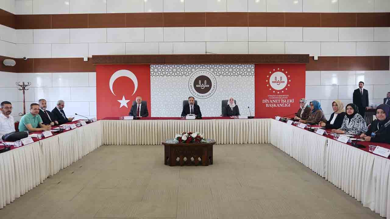 Foto - Arpaguş: Çocuklarımız medeniyet değerlerimizle buluşmalı: Kur’an’ı öğrenmeli ve O’nunla yaşamalıyız