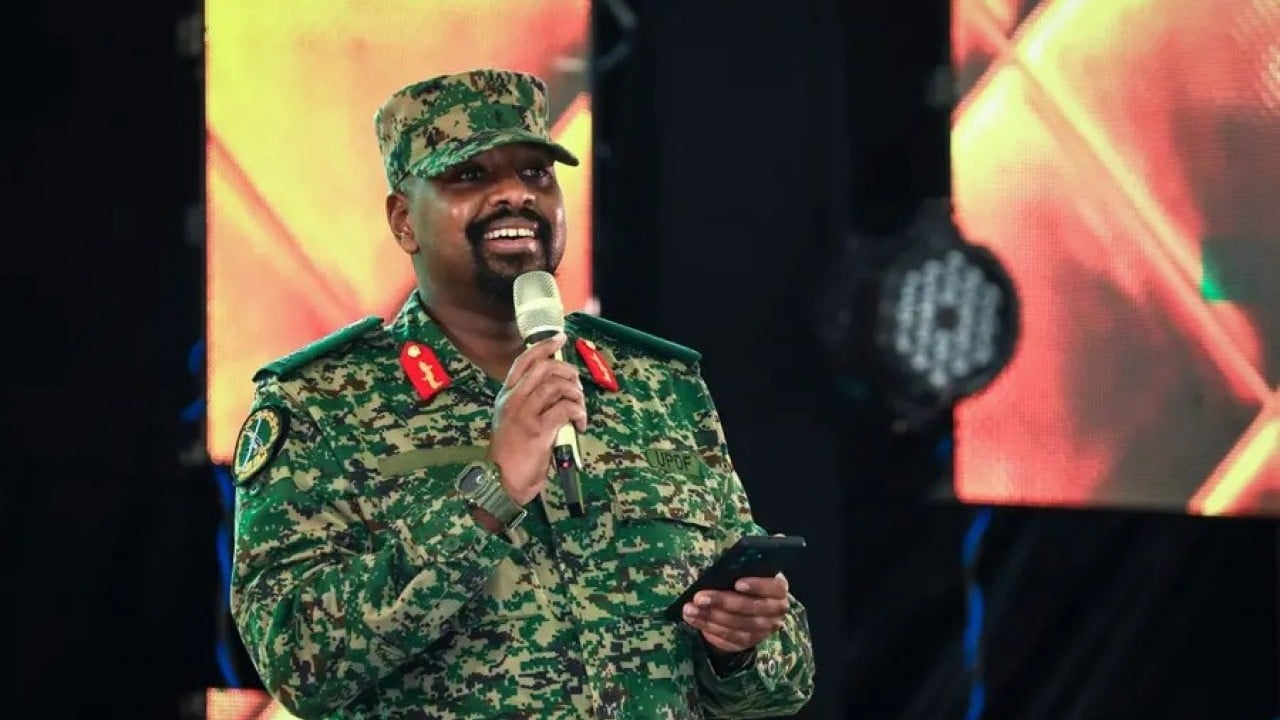 Foto - Arsız Ugandalı komutan yine gündemde: 100 inek veriririm teklifimi kabul etmezseniz başkentinizi işgal ederim