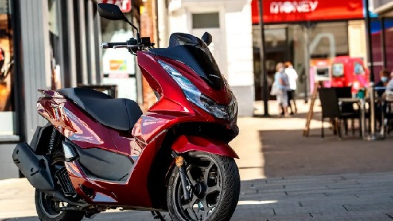 Artık b ehliyeti yetiyor: Honda'dan faizsiz taksitle motosiklet!