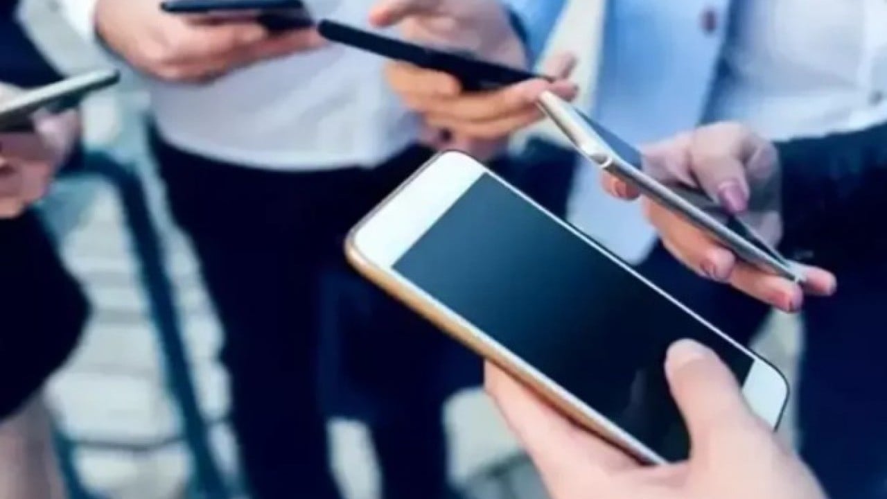 Artık hep cepte bir tane var! Nüfusu çoktan geçti!