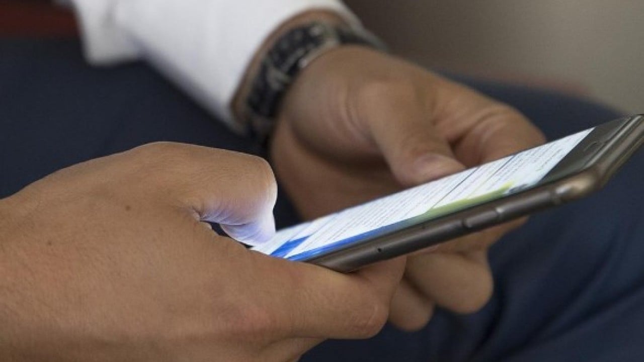 Foto - Artık hep cepte bir tane var! Nüfusu çoktan geçti!