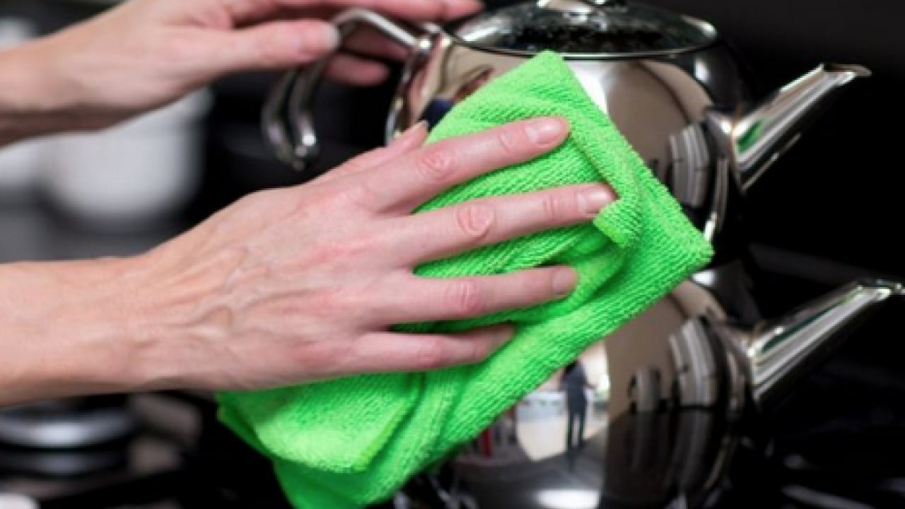 Foto - Artık mutfak için risk olmayacak: Demlikleri parlatmanın 1 numaralı yöntemi!