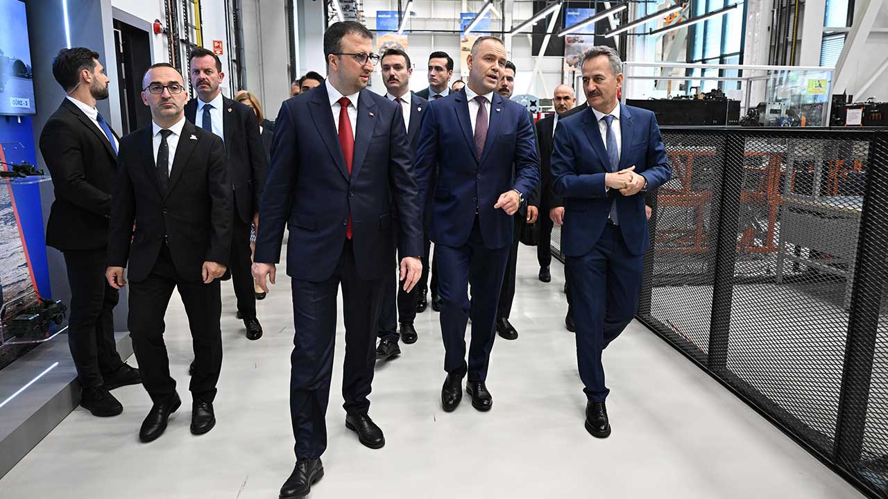 Foto - ASELSAN'ı ziyaret eden Polonya Cumhurbaşkanı Nawrocki: Türkiye ile daha güçlü ittifaka hazırız