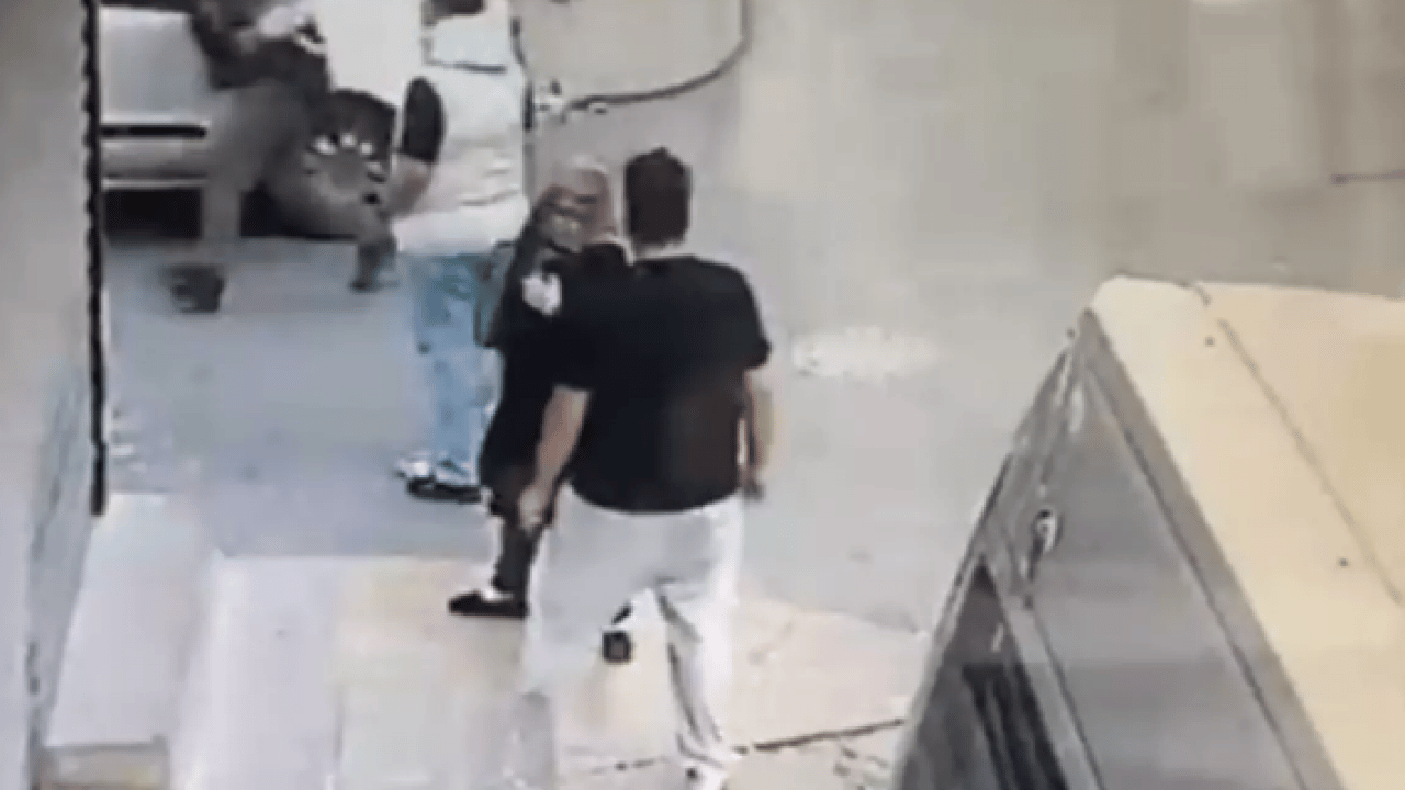 Foto - Asker uğurlamasında kan aktı: Uyarılan çocuk dehşet saçtı!