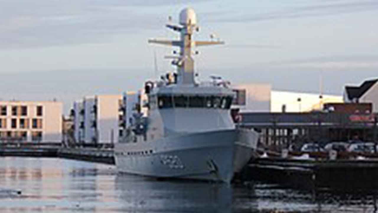 Foto - Askeri birlikler, savaş uçakları, gemiler ve füzeler bölgeye gönderiliyor: Bakalım ne kadar direnecekler