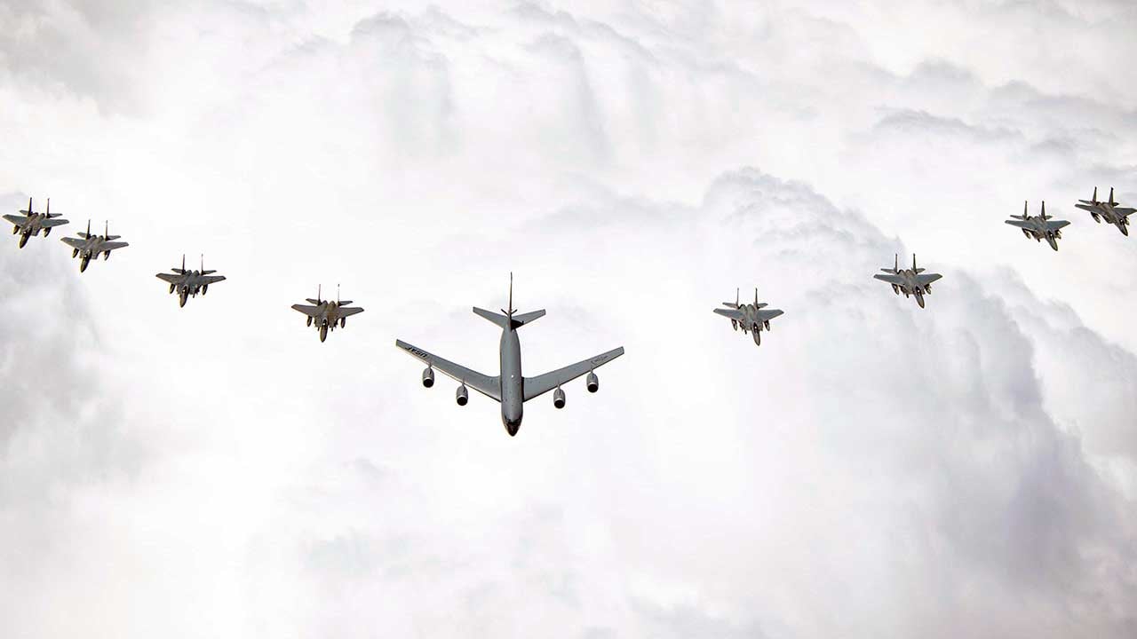 Foto - Askeri uzman cevapladı! ABD sadece hava saldırıları ile başarılı olur mu? 